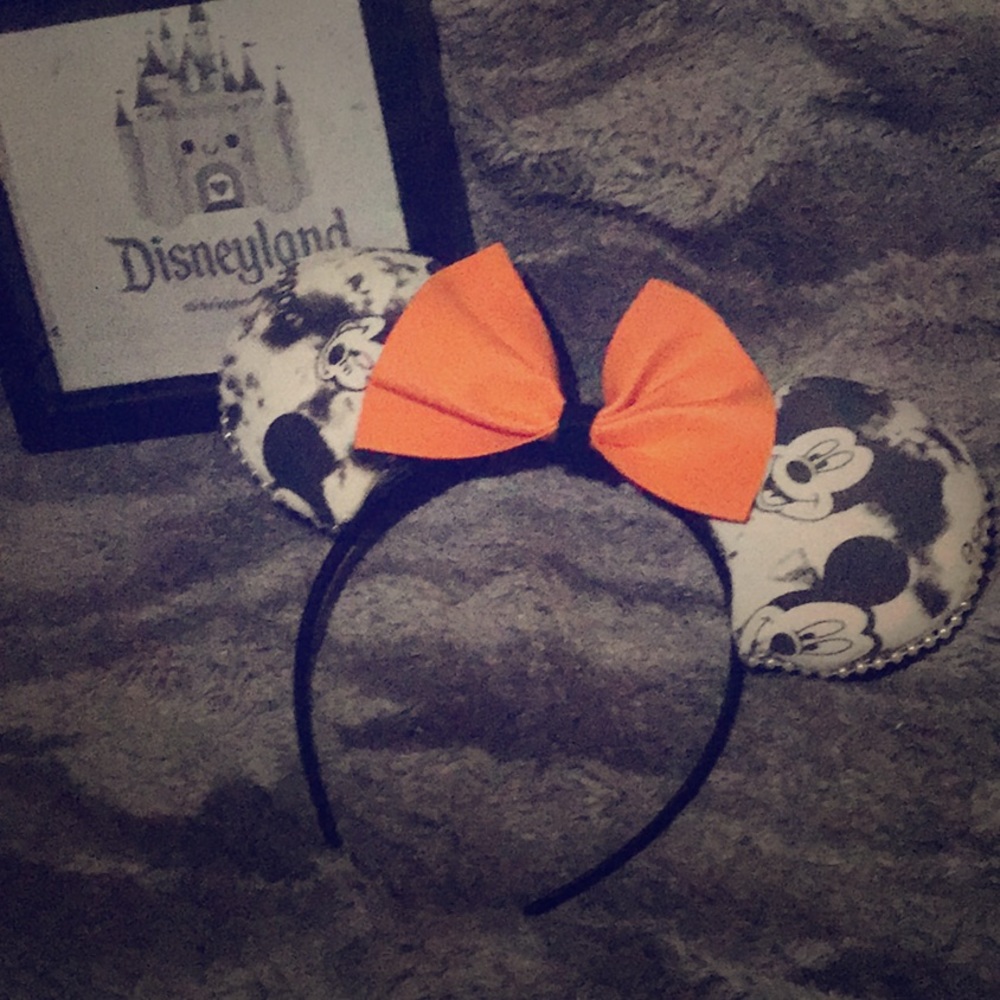 Beautiful Minnie Mouse ears